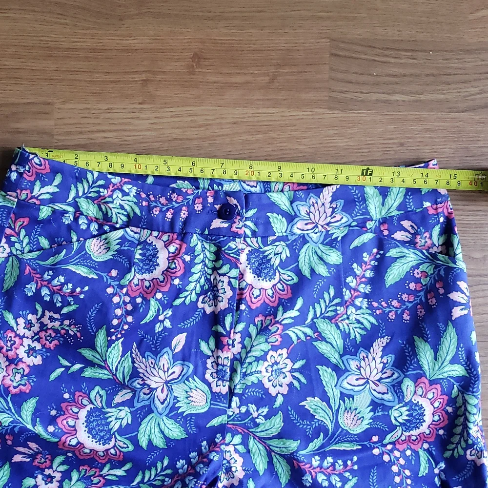 Appleseed's Petites Women's Size 8 Floral Stretch Pants 29